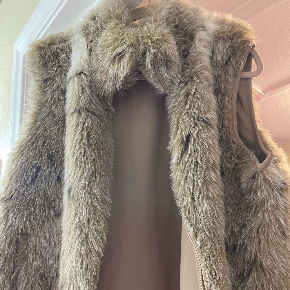 1X Reversible faux fur vest